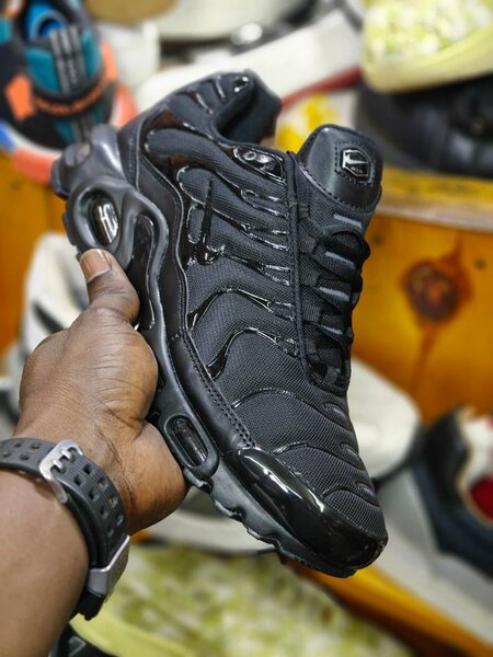 Nike Tn