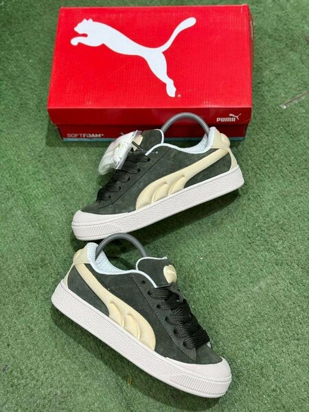 Baskets Puma noires élégantes