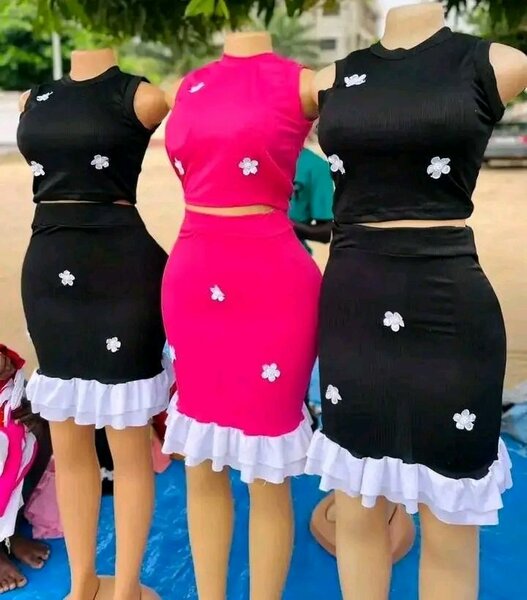 Set jupe et haut fleuri