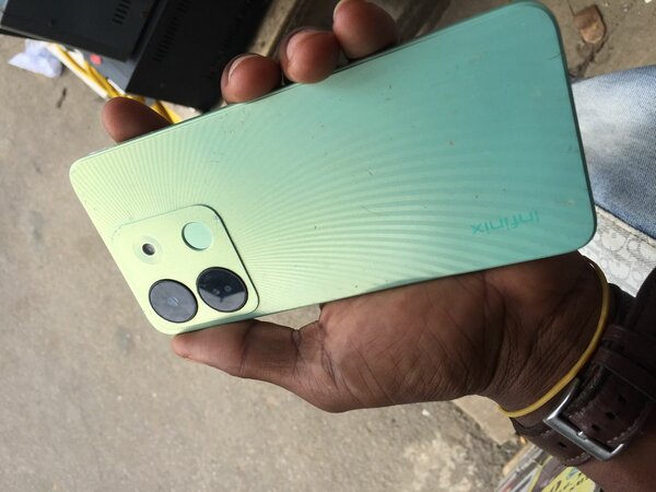 Infinix smart7 hd