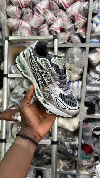 Chaussures de sport modernes