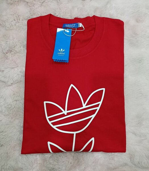 T-Shirts Levi's et Adidas