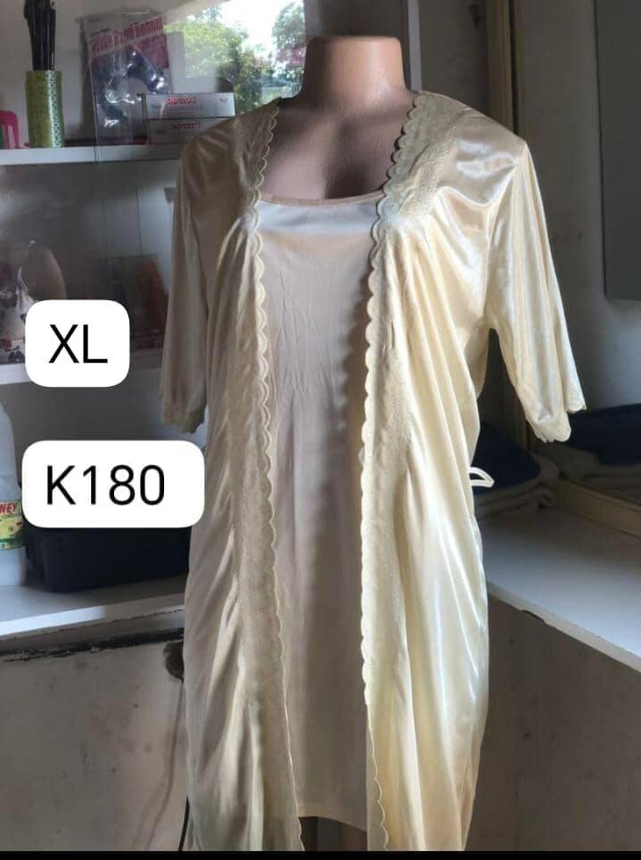 Elegant Satin Nightwear Set – Comfort & Style! ✨💛