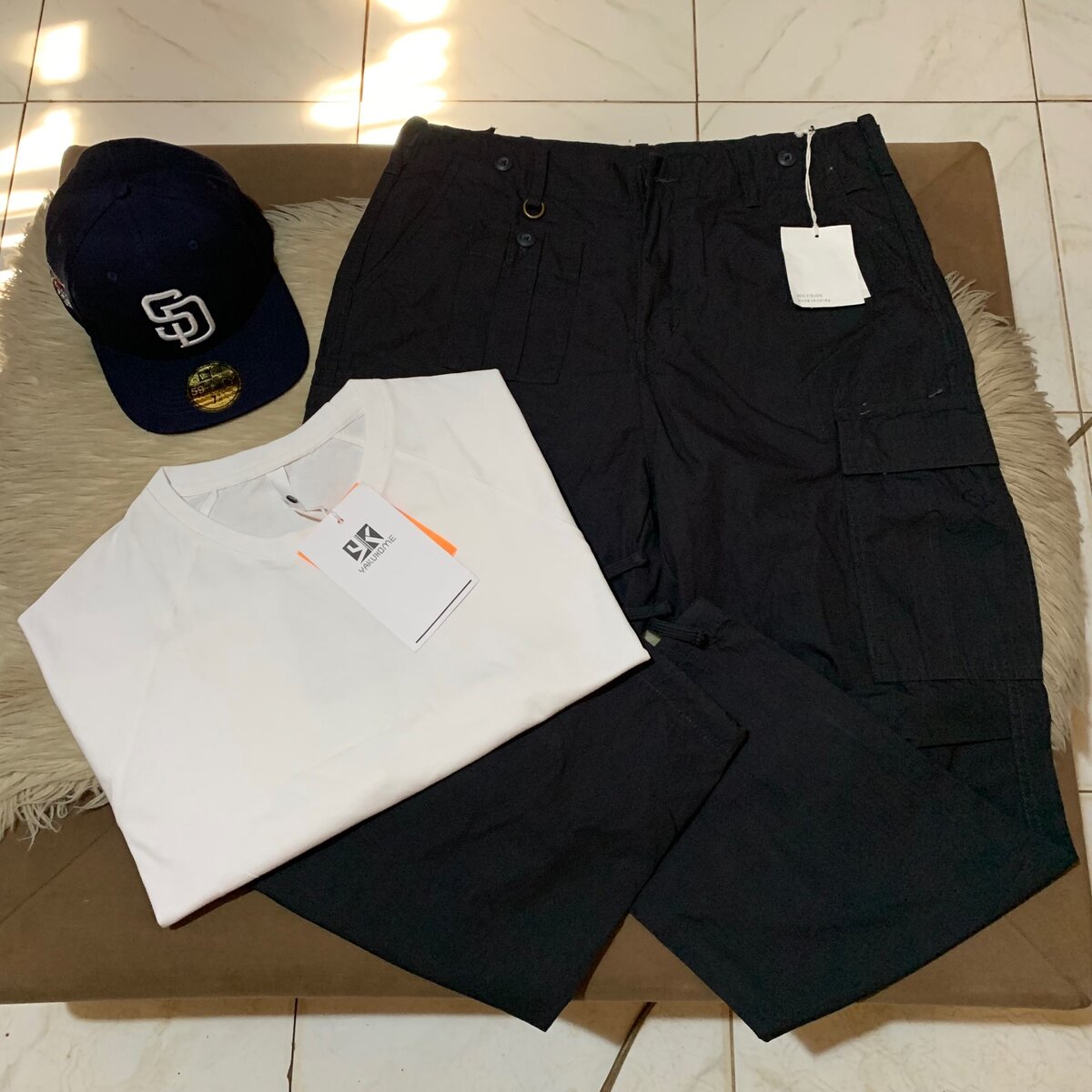 Cap ,T-shirt and packer