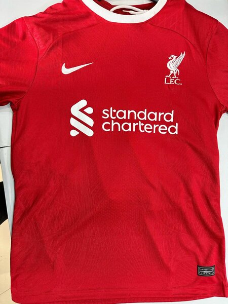 Врозлые футбольные формы