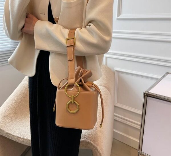 Sac bandoulière élégant