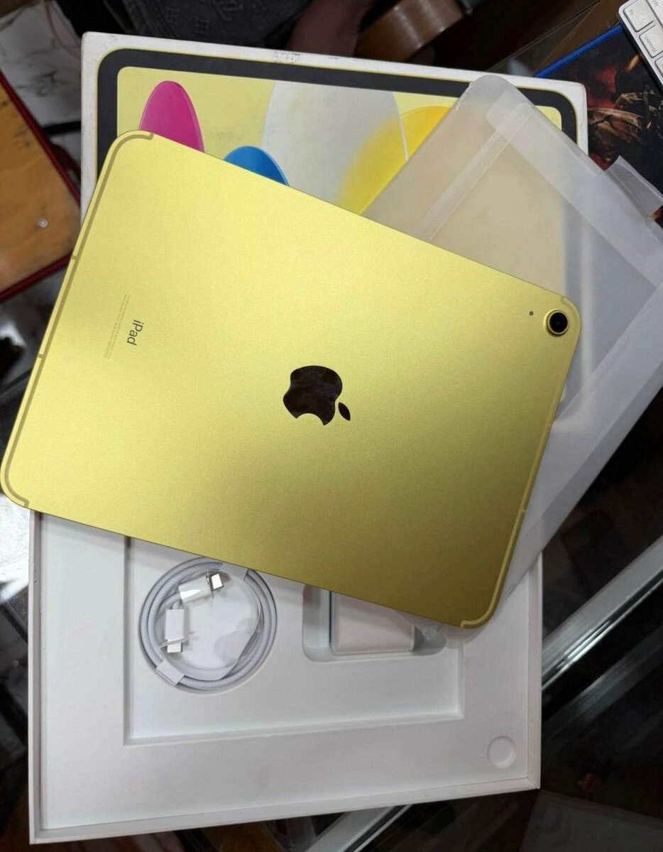 iPad Air Jaune Neuf 10.9"