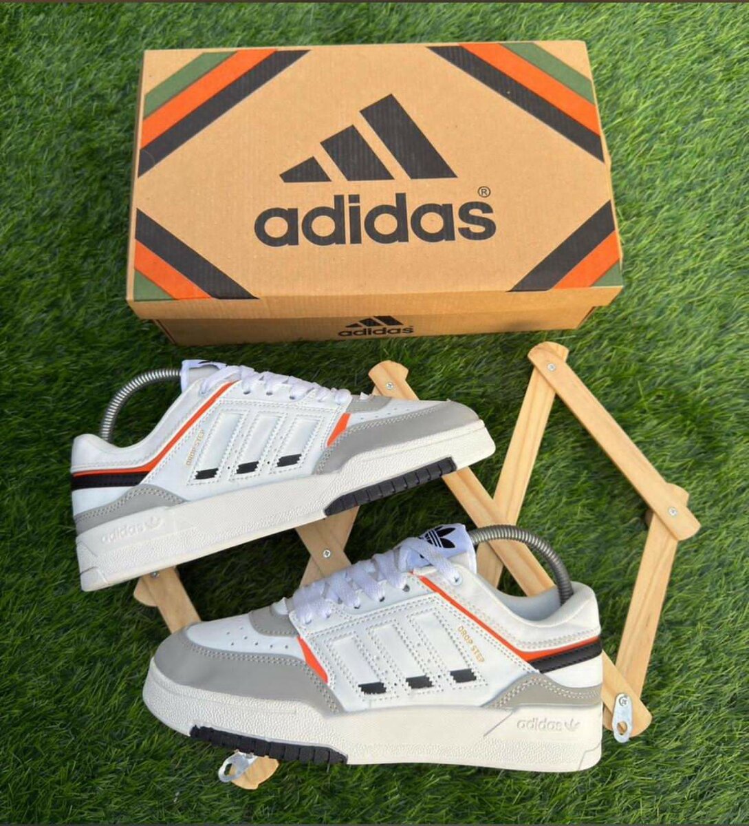 Adidas Sneakers Skateboard