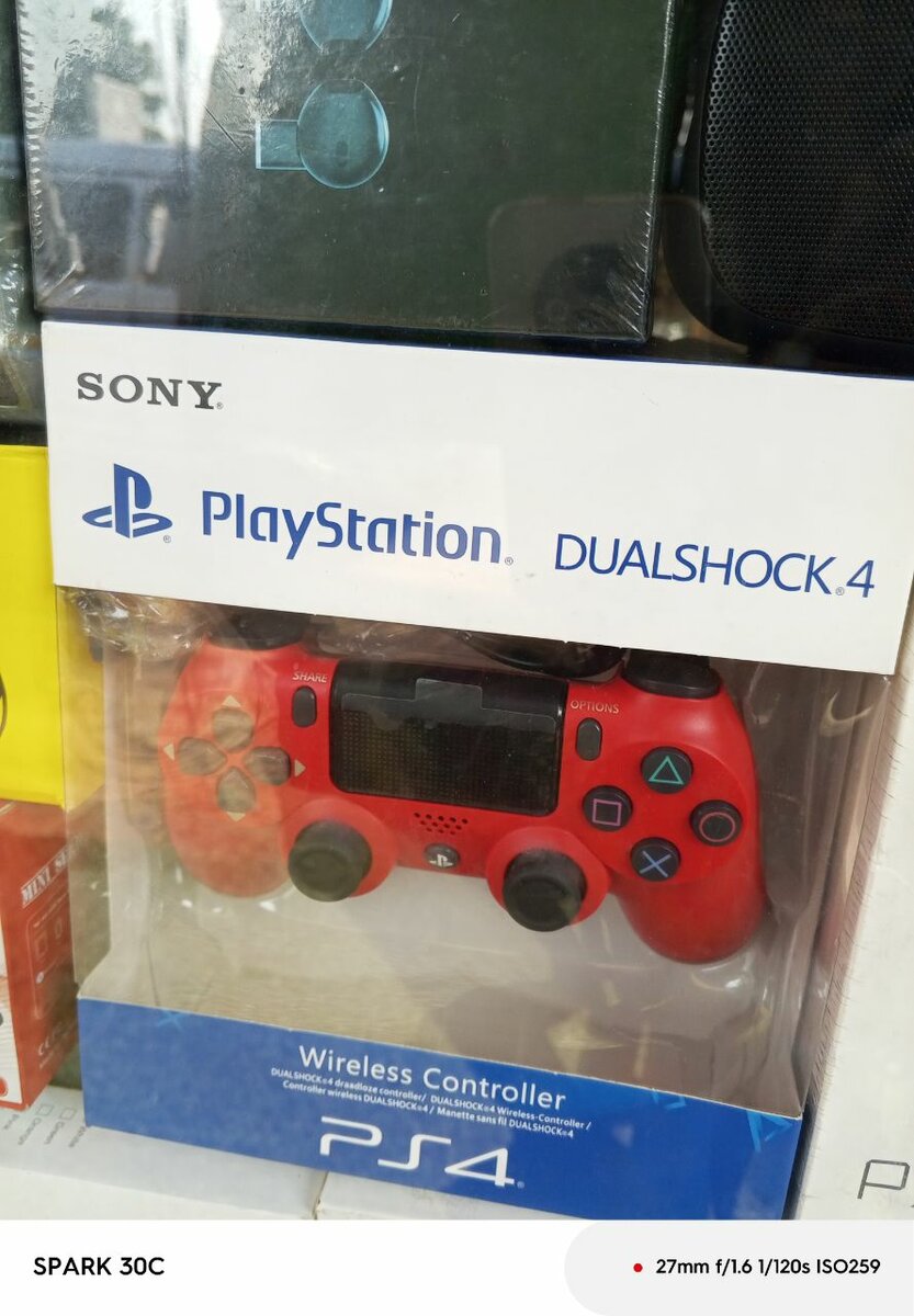 PS4 wireless controller