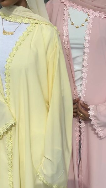 Abaya élégante en dentelle