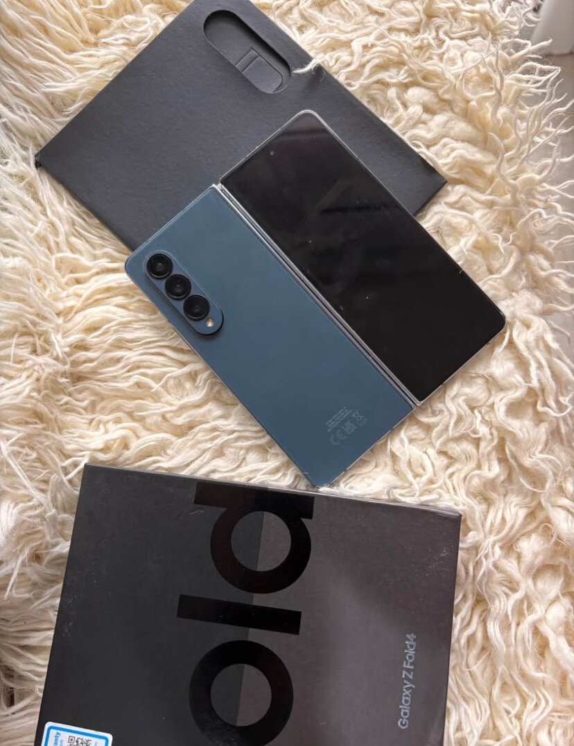 Samsung Galaxy Z Fold4 - Smartphone pliable