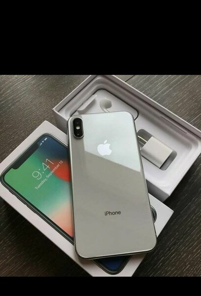 iPhone X 64GB Argent