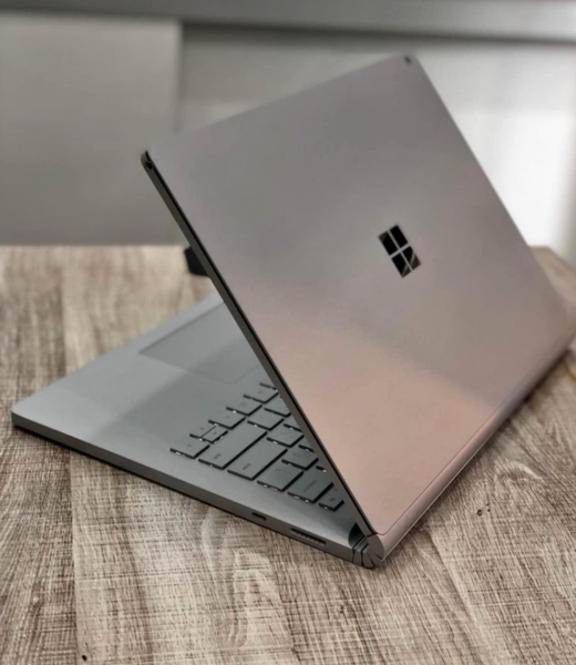 Preowned Windows Microsoft Surface book 2