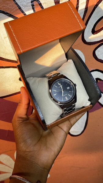 CASIO Classique cadran noir