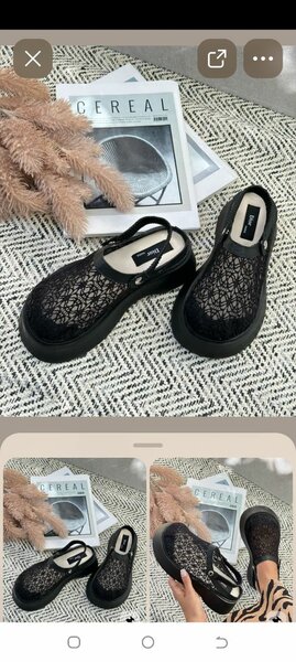 Sandales compensées en cuir noir pour femme