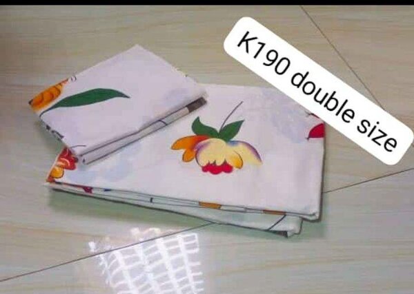 Bed linen set (2 sheets and 2 pillowcases)