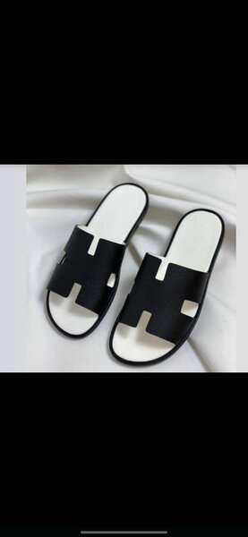 Sandales élégantes noires