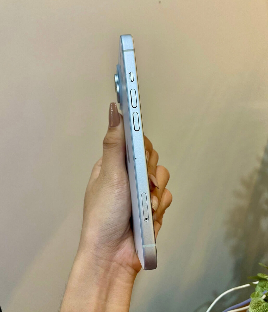 iPhone 15 128GB Blanc