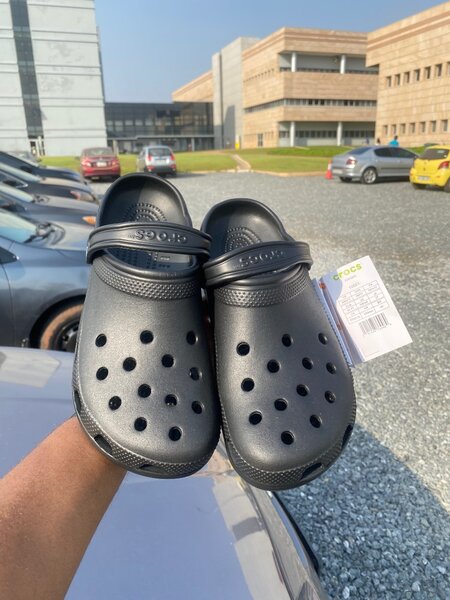 Classic crocs black