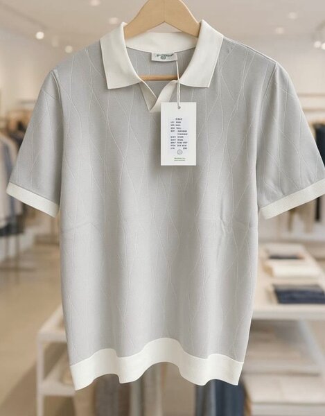 Polo en maille gris élégant
