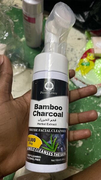 Nettoyant Visage Mousse Charbon