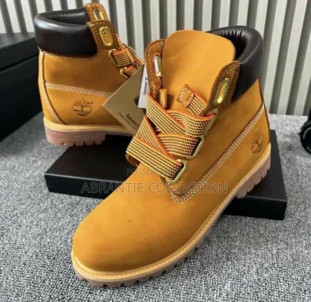 TIMBERLAND BOOT