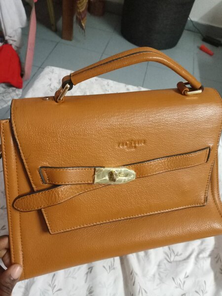 Sac à main élégant femme