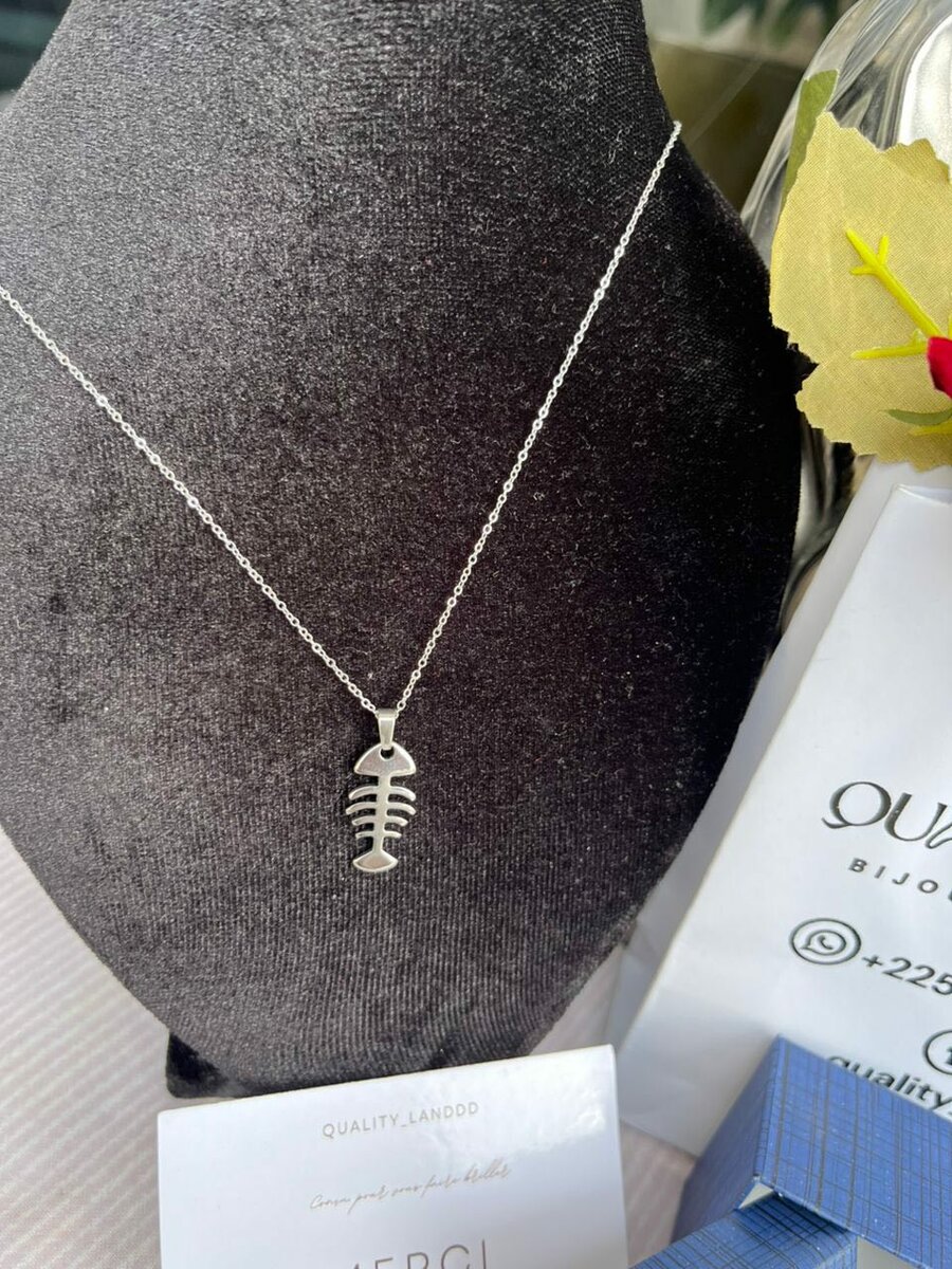 Collier pendentif poisson