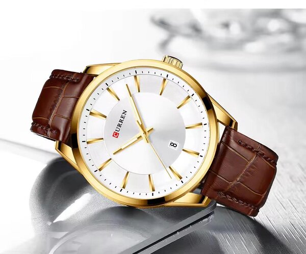 Montre Luxueuse en Simili Cuir