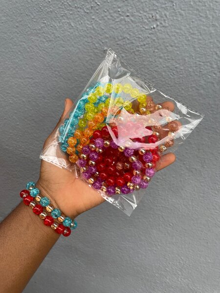 Douzaine Bracelets en perles