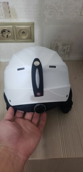 Горнолыжный шлем Dy Youer  белого цвета размер XL