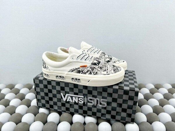 Baskets Vans SNS Limited Edition