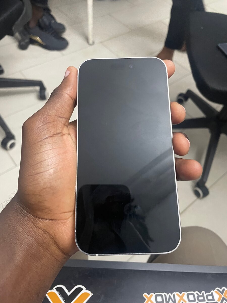 iPhone Pro Max 128GB