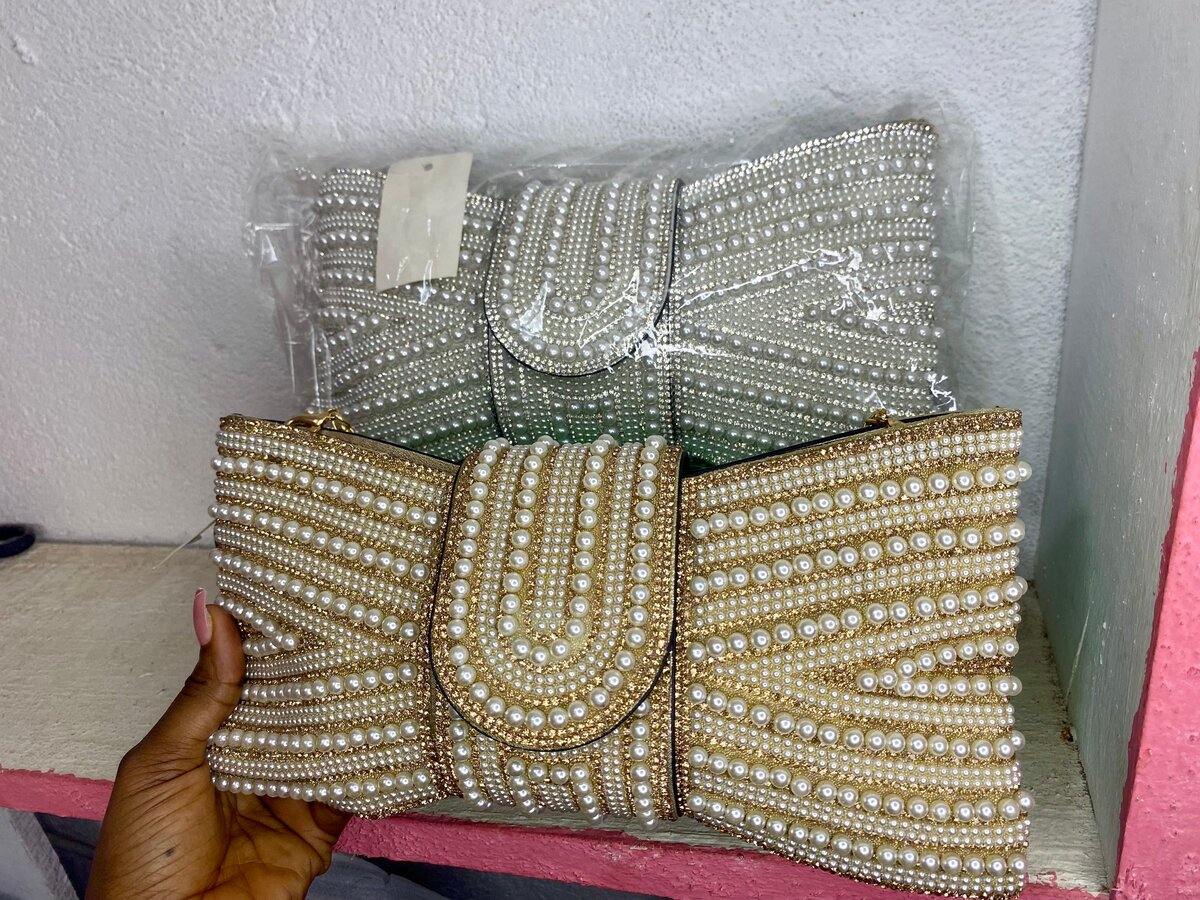 Sac à main perlé élégant