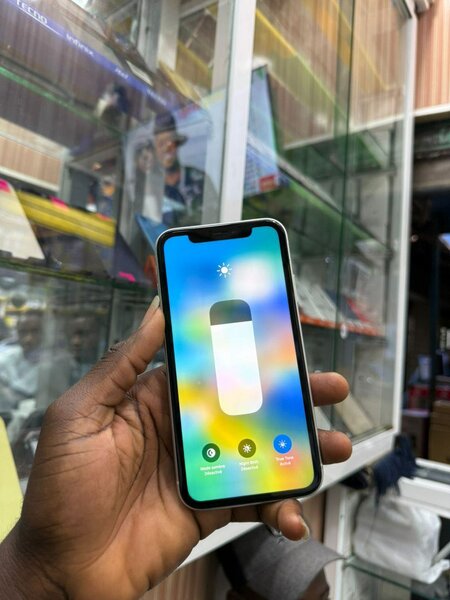 Xr 128Go disponible