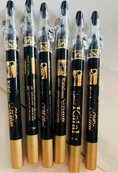 Crayon à Lèvres et Sourcils