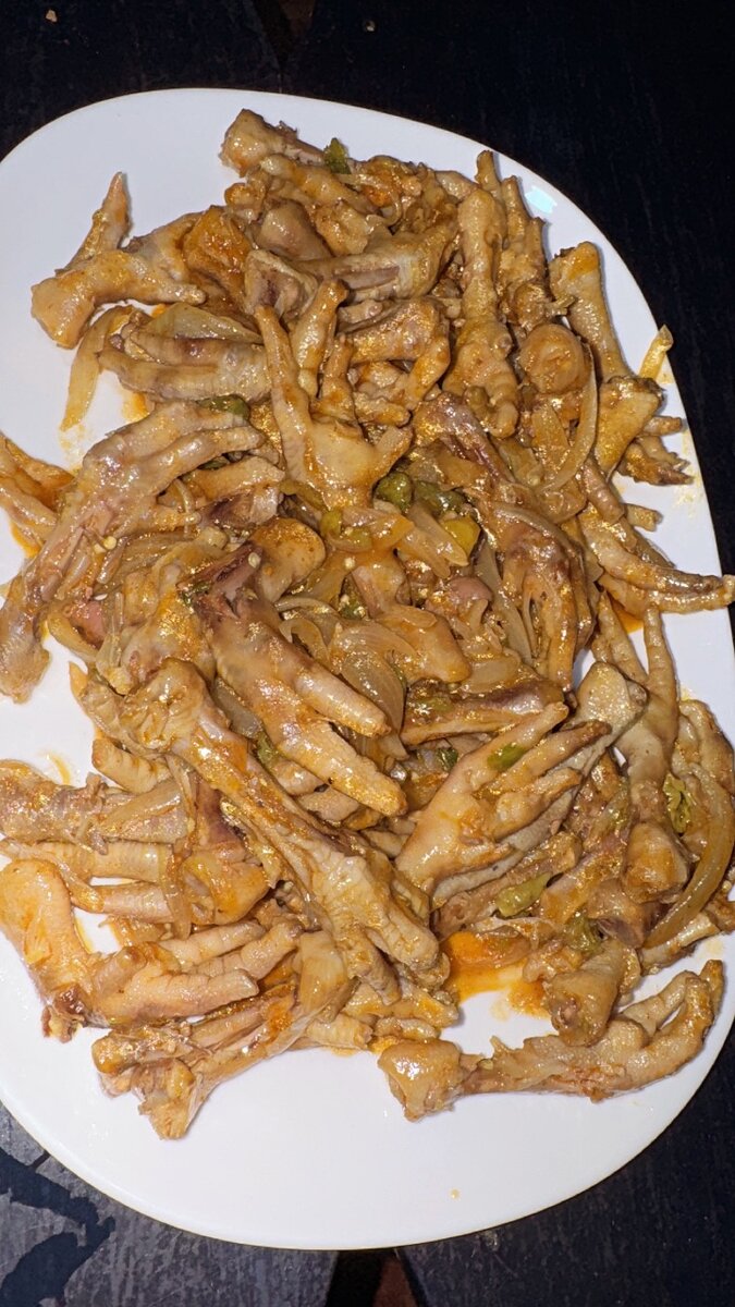 Pattes de poulet (1 patte 100)