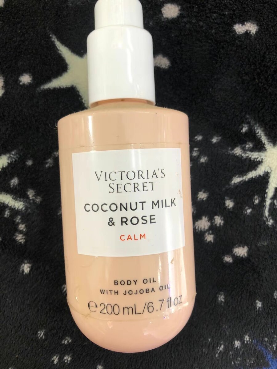 Victorias Secret body oil