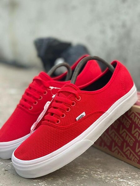Des chaussures vans