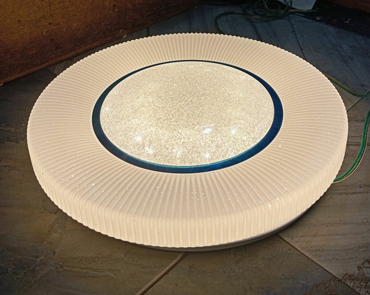 Plafonnier LED Moderne Éco