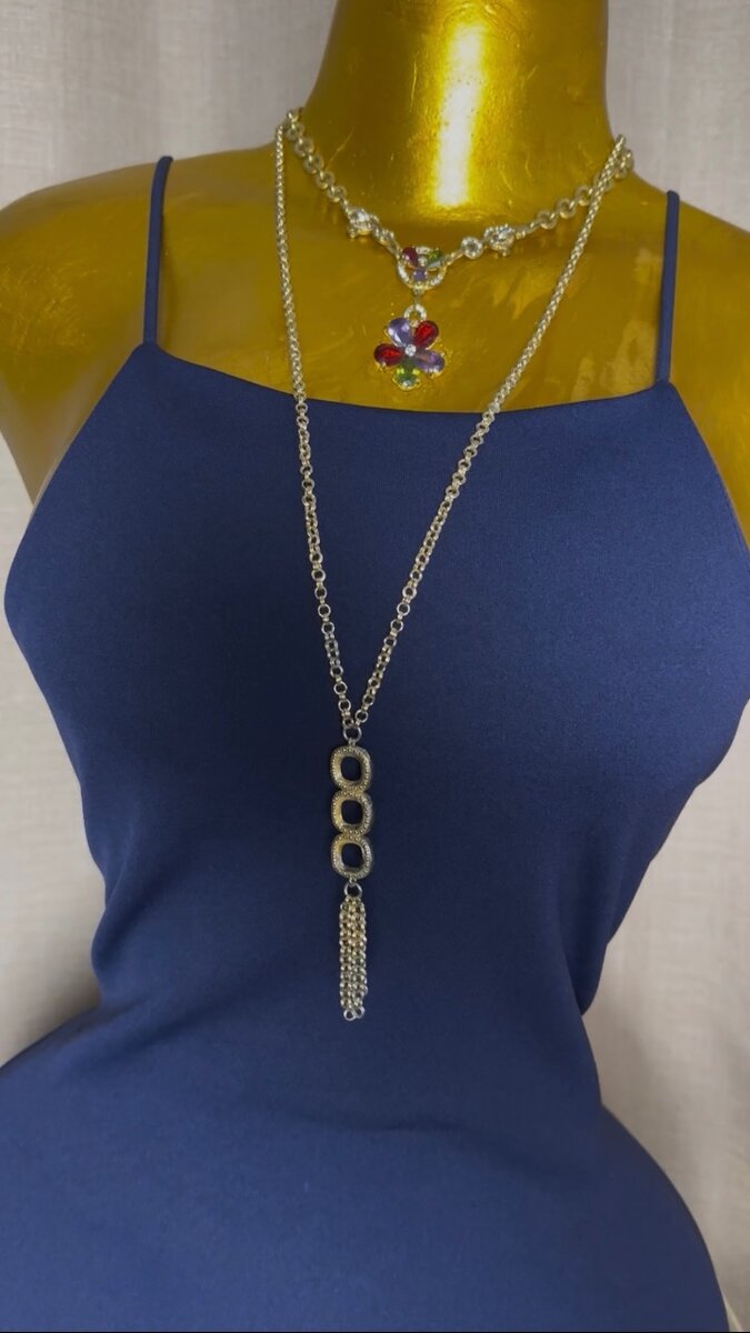 Robe bleu élégante