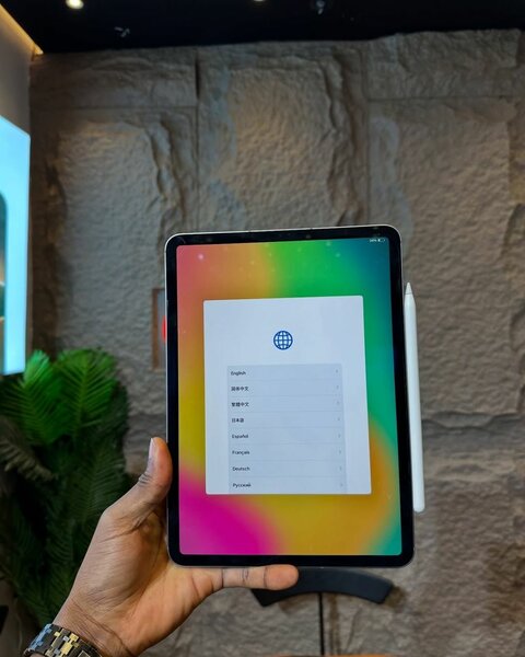 UK ipad Pro m2 11' 128GB