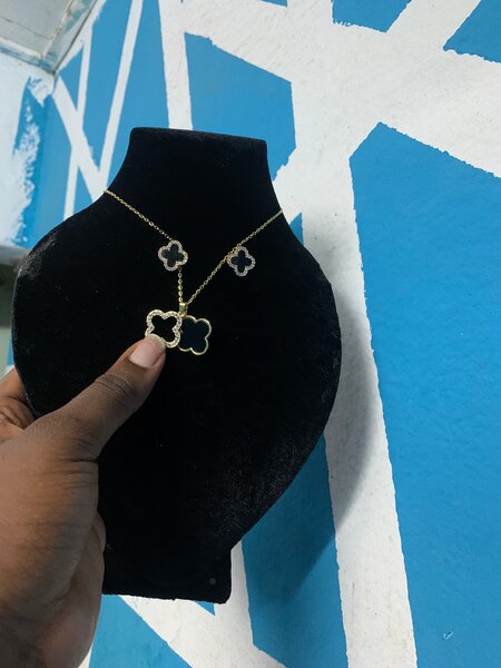 Collier de mode élégant