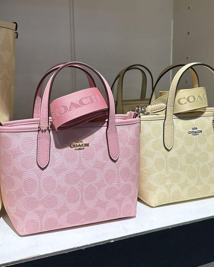 Sac à main femme Coach en cuir rose