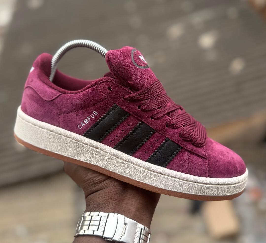 Sneakers en daim bordeaux