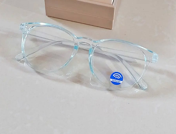 NEW IN: Optical frames available in the color shown 💞