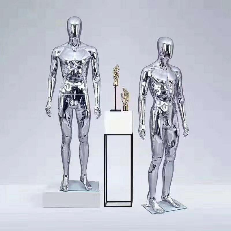 Mannequins design métallisé stylé