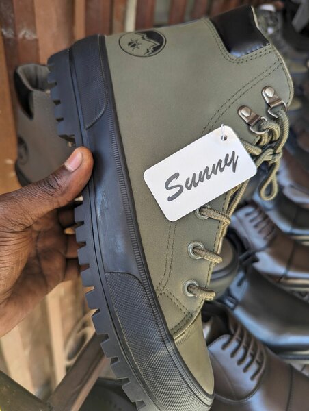 Boots Sunny