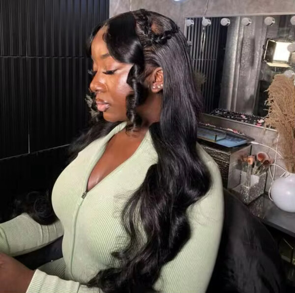 Pull zippé élégant femme