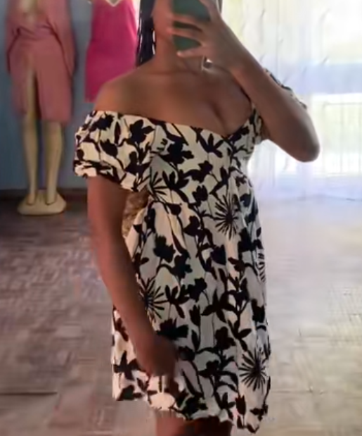 Elegant women's dress size M 